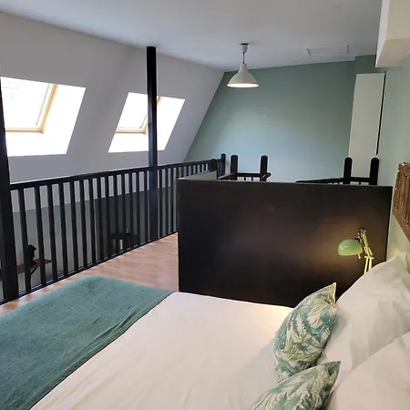 דירה Loft 4 Du Temple Hypercentre & Parking קמברה